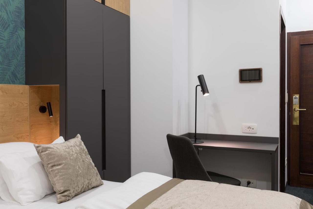 Garni Hotel Cirman Ljubljana Luaran gambar