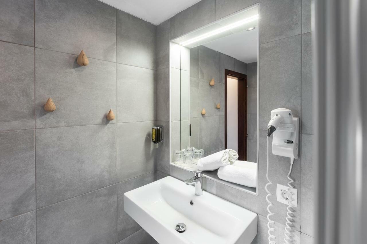 Garni Hotel Cirman Ljubljana Luaran gambar