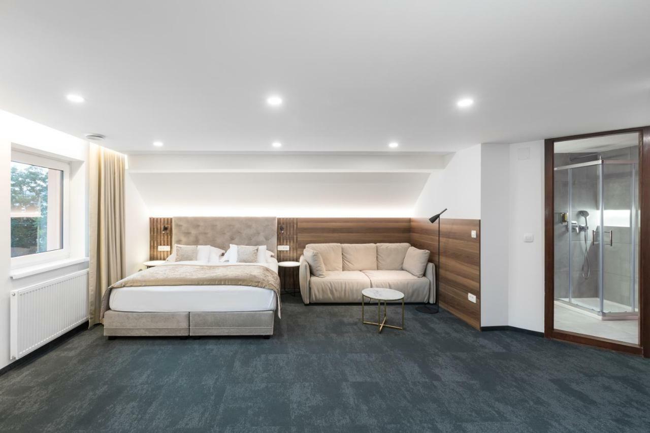 Garni Hotel Cirman Ljubljana Luaran gambar